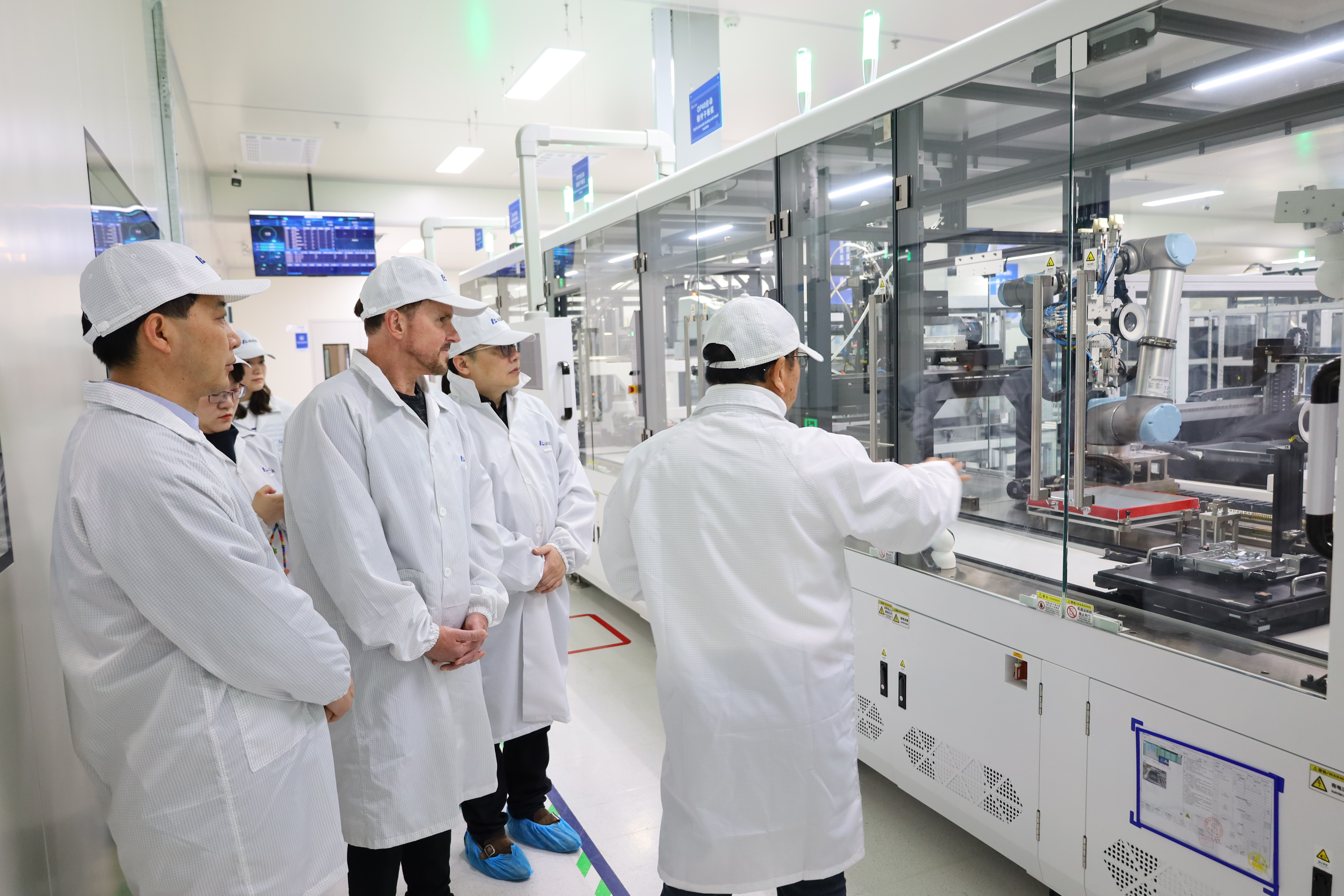 Qualcomm Executive Vice President and CMO Don McGuire Visits Autolink, Partners Discuss Innovation in Intelligent Automotive Development